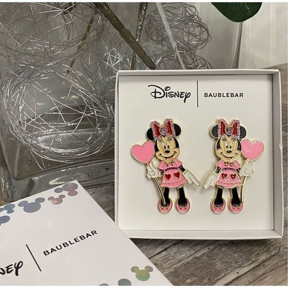 Disney x Baublebar Minnie Rhinestone Heart Earrings - Picture 1 of 2